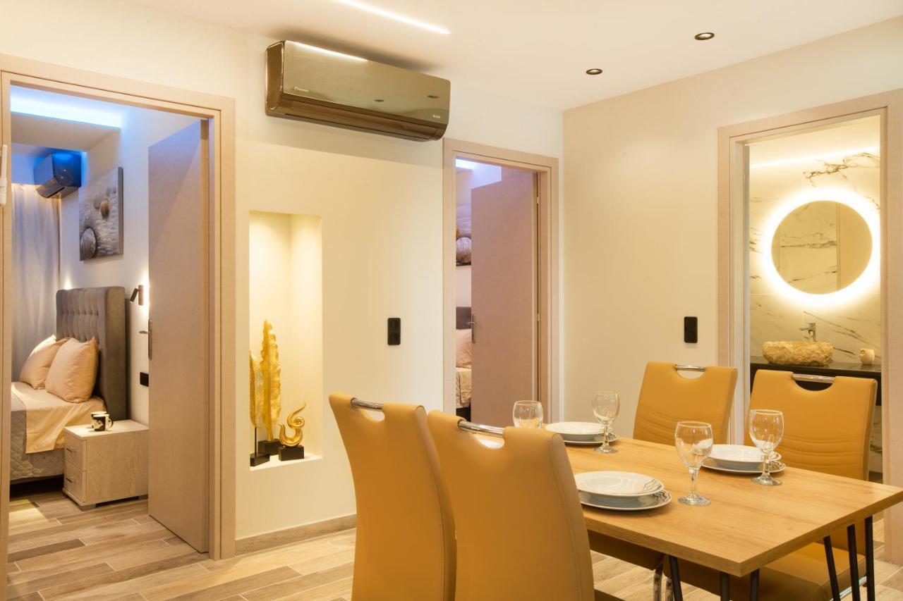Black Rocks Family, Luxury Seafront Beach Maisonette อากิออส กอร์ดิออส ภายนอก รูปภาพ