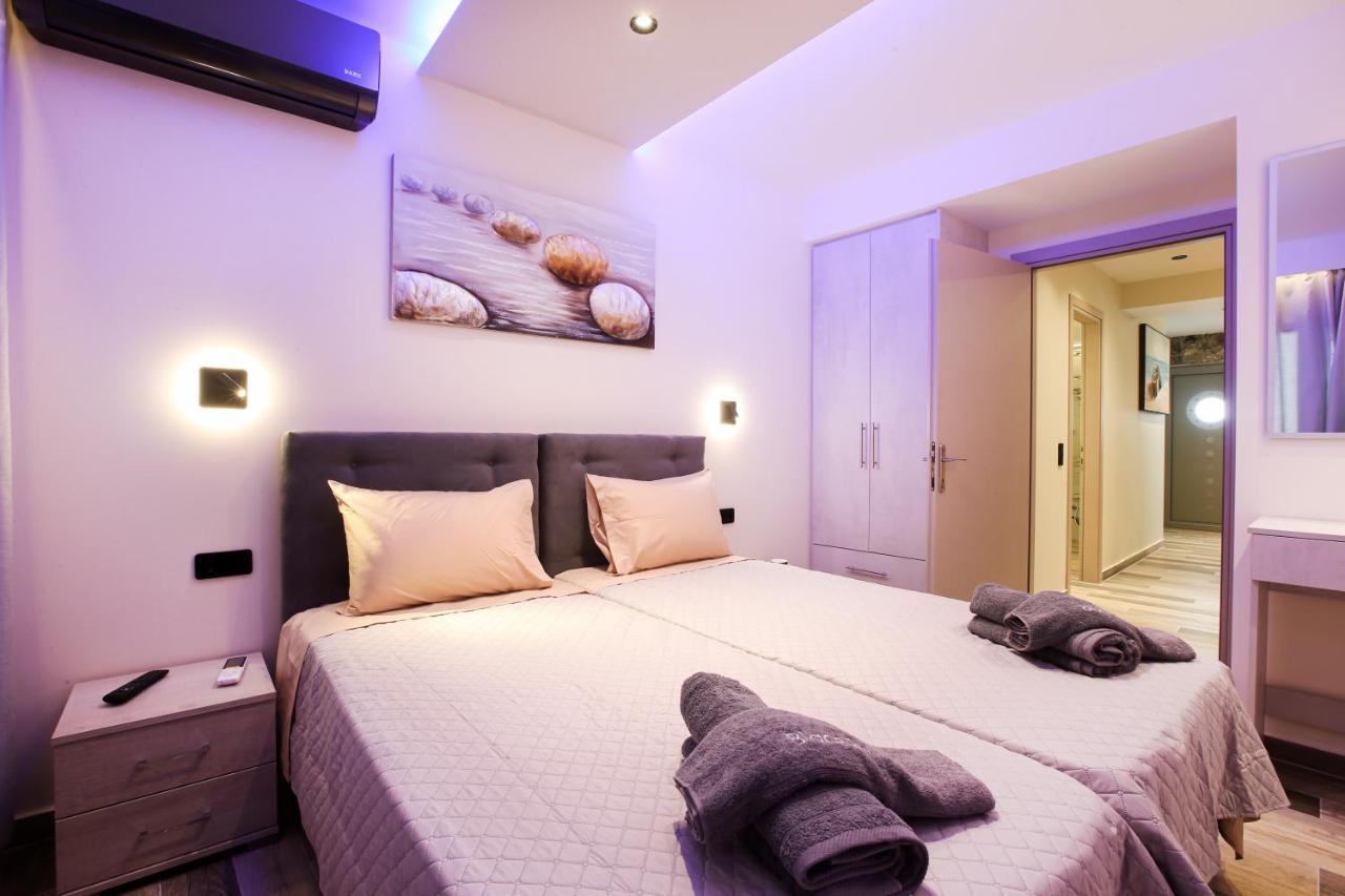 Black Rocks Family, Luxury Seafront Beach Maisonette อากิออส กอร์ดิออส ภายนอก รูปภาพ